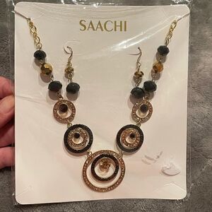 SAACHI Vintage Earrings and Necklace Set